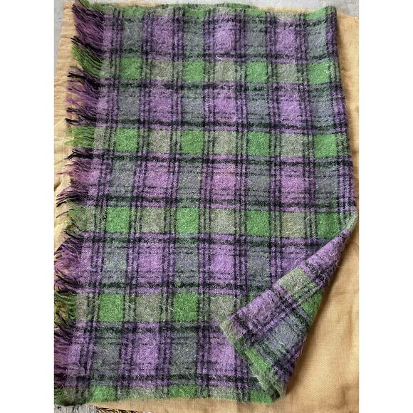 Vintage mohair blend throw blanket purple green 50x70”plaid moffat handloom - Picture 9 of 16